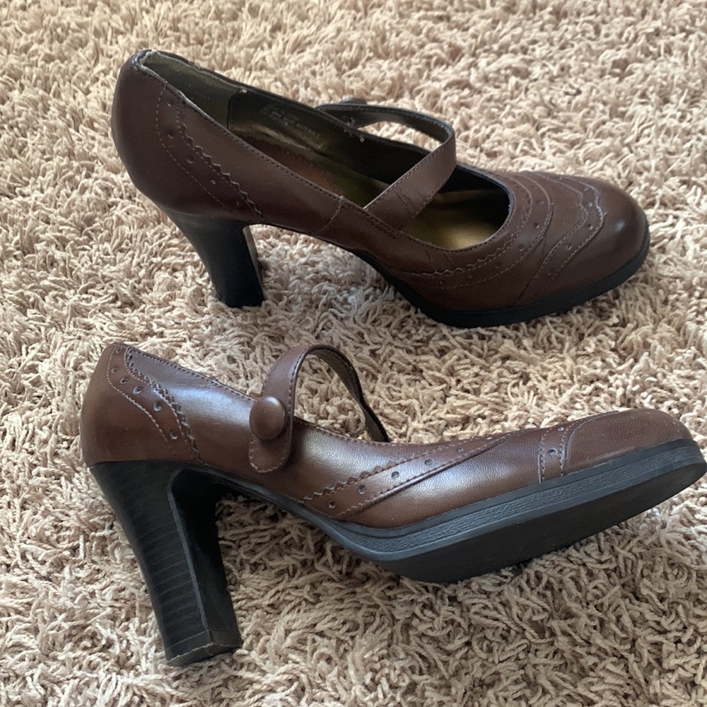 Candie's Brown Mary Jane Heels - Picture 3 of 12